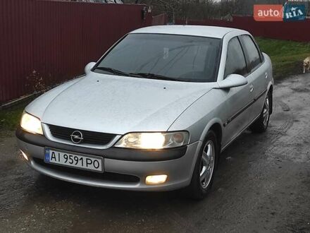 Серый Опель Вектра, объемом двигателя 2 л и пробегом 292 тыс. км за 1900 $, фото 1 на Automoto.ua