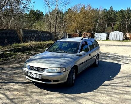 Серый Опель Вектра, объемом двигателя 2 л и пробегом 0 тыс. км за 2450 $, фото 1 на Automoto.ua