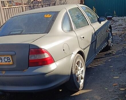 Серый Опель Вектра, объемом двигателя 1.6 л и пробегом 457 тыс. км за 1300 $, фото 1 на Automoto.ua