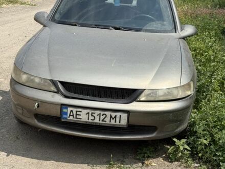 Сірий Опель Вектра, об'ємом двигуна 0 л та пробігом 250 тис. км за 700 $, фото 1 на Automoto.ua