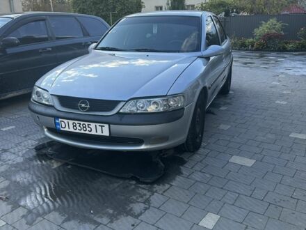 Опель Вектра 1997 в Городке на Automoto.ua Серый Опель Вектра, объемом двигателя 1.8 л и пробегом 256 тыс. км за 2700 $, фото 1 на Automoto.ua