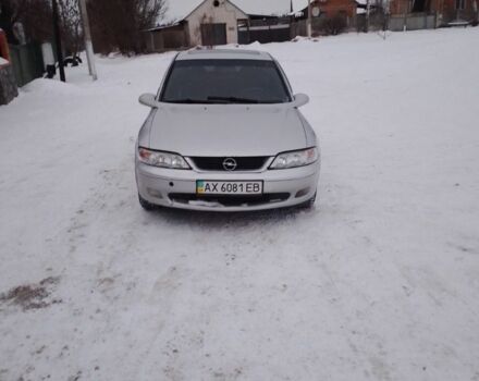 Серый Опель Вектра, объемом двигателя 2 л и пробегом 200 тыс. км за 1900 $, фото 1 на Automoto.ua