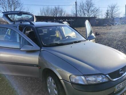 Опель Вектра 1997 в Луцке на Automoto.ua Серый Опель Вектра, объемом двигателя 2 л и пробегом 293 тыс. км за 3500 $, фото 1 на Automoto.ua