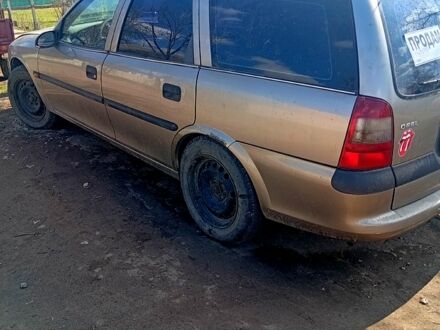 Серый Опель Вектра, объемом двигателя 1.8 л и пробегом 230 тыс. км за 1200 $, фото 1 на Automoto.ua