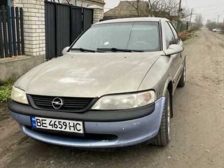 Сірий Опель Вектра, об'ємом двигуна 1.8 л та пробігом 350 тис. км за 1800 $, фото 1 на Automoto.ua