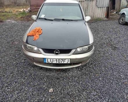 Серый Опель Вектра, объемом двигателя 2 л и пробегом 300 тыс. км за 800 $, фото 1 на Automoto.ua