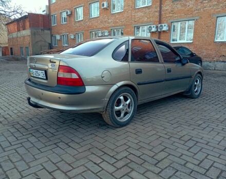 Серый Опель Вектра, объемом двигателя 1.6 л и пробегом 170 тыс. км за 2100 $, фото 1 на Automoto.ua