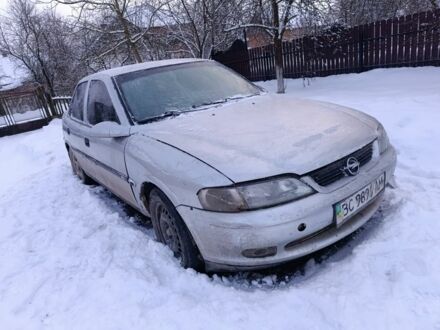 Серый Опель Вектра, объемом двигателя 1.8 л и пробегом 400 тыс. км за 1050 $, фото 1 на Automoto.ua