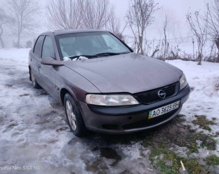 Серый Опель Вектра, объемом двигателя 1.6 л и пробегом 345 тыс. км за 1400 $, фото 1 на Automoto.ua