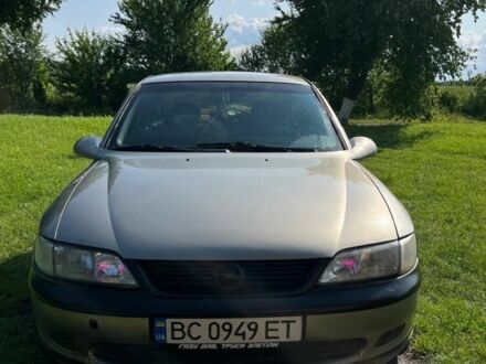 Опель Вектра 1998 в Ивано-Франковске на Automoto.ua Серый Опель Вектра, объемом двигателя 1.6 л и пробегом 320 тыс. км за 1700 $, фото 1 на Automoto.ua