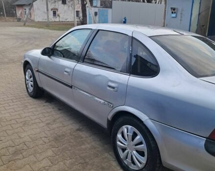 Серый Опель Вектра, объемом двигателя 1.8 л и пробегом 270 тыс. км за 1550 $, фото 1 на Automoto.ua