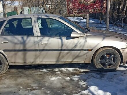 Сірий Опель Вектра, об'ємом двигуна 2 л та пробігом 320 тис. км за 1481 $, фото 1 на Automoto.ua