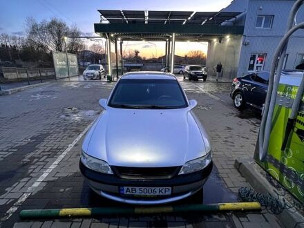 Опель Вектра 1998 в Виннице на Automoto.ua Серый Опель Вектра, объемом двигателя 1.6 л и пробегом 245 тыс. км за 2800 $, фото 1 на Automoto.ua