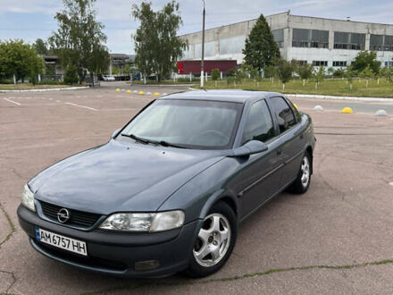 Опель Вектра 1998 в Житомире на Automoto.ua Серый Опель Вектра, объемом двигателя 1.6 л и пробегом 299 тыс. км за 2899 $, фото 1 на Automoto.ua
