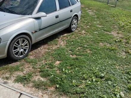 Серый Опель Вектра, объемом двигателя 2 л и пробегом 460 тыс. км за 1950 $, фото 1 на Automoto.ua