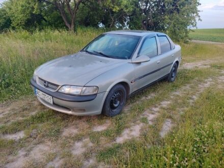 Сірий Опель Вектра, об'ємом двигуна 1.8 л та пробігом 55 тис. км за 1300 $, фото 1 на Automoto.ua
