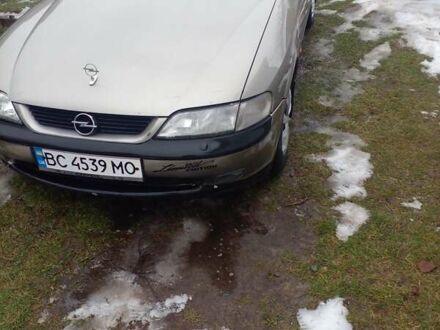 Сірий Опель Вектра, об'ємом двигуна 1.8 л та пробігом 276 тис. км за 2800 $, фото 1 на Automoto.ua