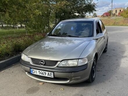 Сірий Опель Вектра, об'ємом двигуна 1.6 л та пробігом 311 тис. км за 1606 $, фото 1 на Automoto.ua