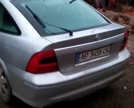 Серый Опель Вектра, объемом двигателя 2 л и пробегом 0 тыс. км за 1600 $, фото 1 на Automoto.ua