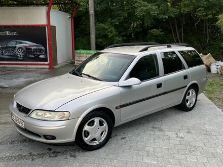 Опель Вектра 1998 в Стрые на Automoto.ua Серый Опель Вектра, объемом двигателя 1.6 л и пробегом 420 тыс. км за 2800 $, фото 1 на Automoto.ua