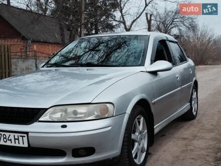 Серый Опель Вектра, объемом двигателя 1.8 л и пробегом 503 тыс. км за 2350 $, фото 1 на Automoto.ua