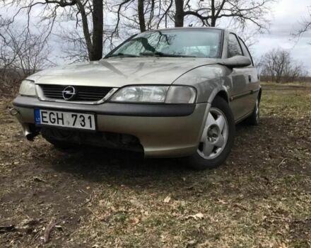 Серый Опель Вектра, объемом двигателя 2 л и пробегом 170 тыс. км за 600 $, фото 1 на Automoto.ua
