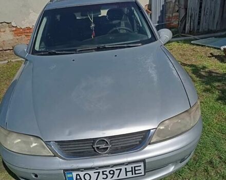 Сірий Опель Вектра, об'ємом двигуна 1.6 л та пробігом 300 тис. км за 1600 $, фото 1 на Automoto.ua