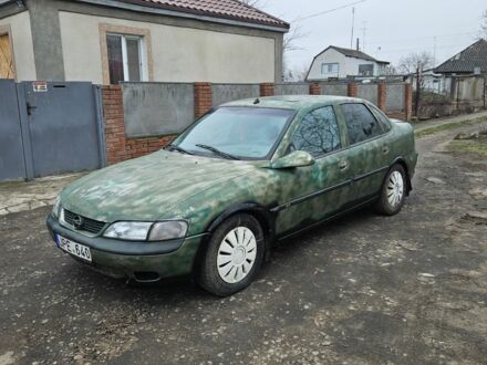 Серый Опель Вектра, объемом двигателя 1.8 л и пробегом 221 тыс. км за 999 $, фото 1 на Automoto.ua