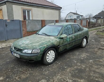 Серый Опель Вектра, объемом двигателя 1.8 л и пробегом 221 тыс. км за 999 $, фото 1 на Automoto.ua