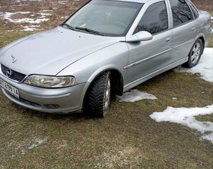 Серый Опель Вектра, объемом двигателя 1.6 л и пробегом 345 тыс. км за 2450 $, фото 1 на Automoto.ua