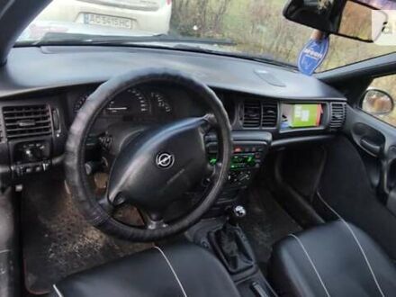 Серый Опель Вектра, объемом двигателя 1.6 л и пробегом 290 тыс. км за 1000 $, фото 1 на Automoto.ua