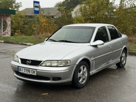 Опель Вектра 1999 у Тараще на Automoto.ua Сірий Опель Вектра, об'ємом двигуна 2 л та пробігом 1 тис. км за 1450 $, фото 1 на Automoto.ua