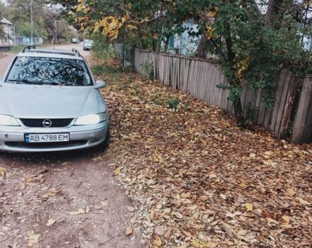 Сірий Опель Вектра, об'ємом двигуна 0 л та пробігом 253 тис. км за 1500 $, фото 1 на Automoto.ua