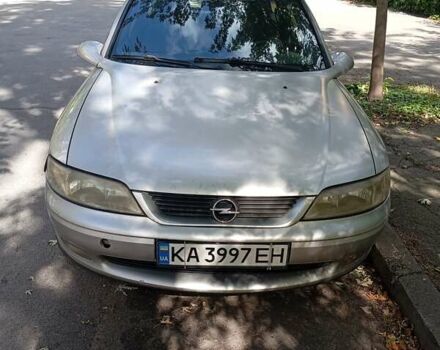 Сірий Опель Вектра, об'ємом двигуна 2 л та пробігом 368 тис. км за 2300 $, фото 1 на Automoto.ua
