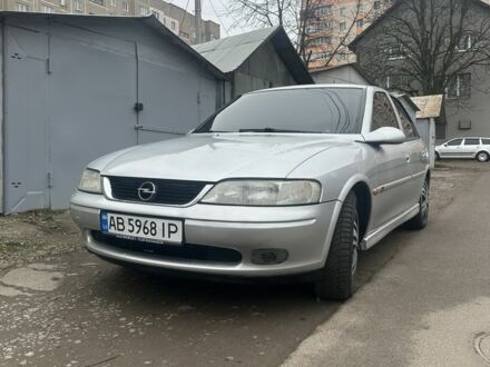 Сірий Опель Вектра, об'ємом двигуна 1.8 л та пробігом 319 тис. км за 2700 $, фото 1 на Automoto.ua