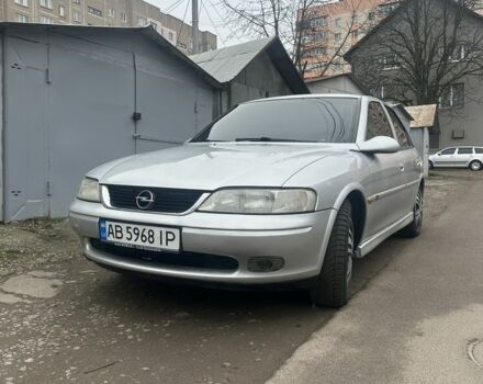 Серый Опель Вектра, объемом двигателя 1.8 л и пробегом 319 тыс. км за 2700 $, фото 1 на Automoto.ua