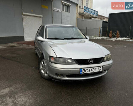 Серый Опель Вектра, объемом двигателя 1.6 л и пробегом 360 тыс. км за 2850 $, фото 1 на Automoto.ua