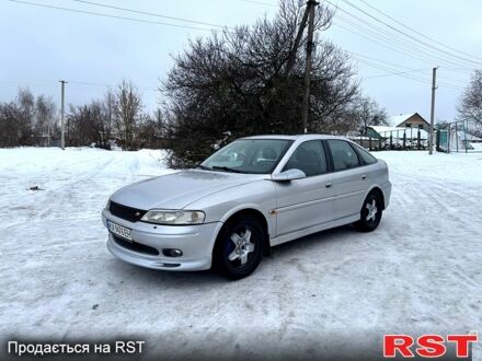 Серый Опель Вектра, объемом двигателя 2.5 л и пробегом 330 тыс. км за 2750 $, фото 1 на Automoto.ua