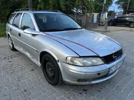 Опель Вектра 1999 в Львове на Automoto.ua Серый Опель Вектра, объемом двигателя 1.8 л и пробегом 200 тыс. км за 900 $, фото 1 на Automoto.ua