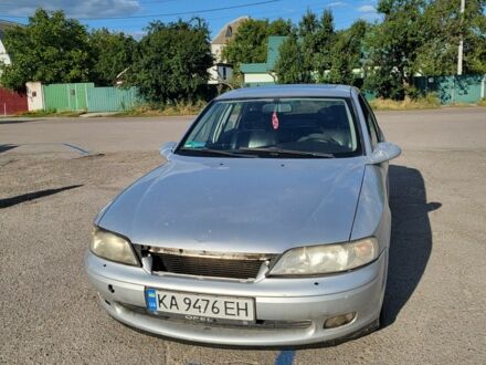 Опель Вектра 1999 в Броварах на Automoto.ua Серый Опель Вектра, объемом двигателя 2.5 л и пробегом 109 тыс. км за 1400 $, фото 1 на Automoto.ua