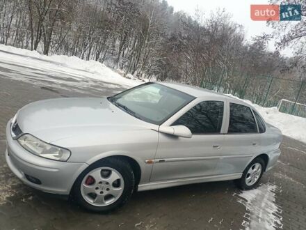 Опель Вектра 2000 у Львові на Automoto.ua Сірий Опель Вектра, об'ємом двигуна 1.6 л та пробігом 124 тис. км за 3800 $, фото 1 на Automoto.ua