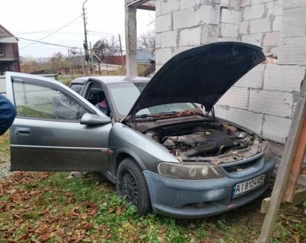 Серый Опель Вектра, объемом двигателя 2.2 л и пробегом 300 тыс. км за 1800 $, фото 1 на Automoto.ua