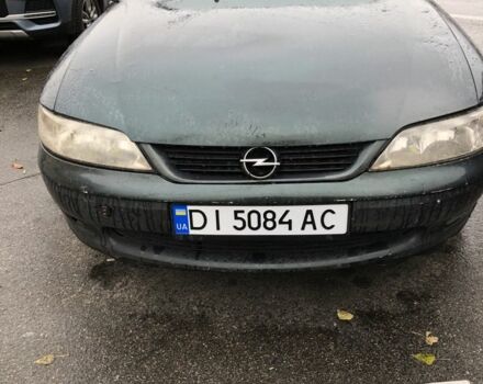 Серый Опель Вектра, объемом двигателя 2 л и пробегом 385 тыс. км за 2063 $, фото 1 на Automoto.ua