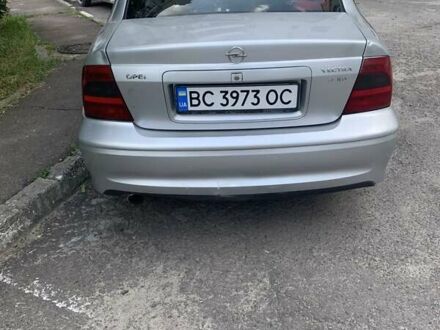 Опель Вектра 2000 в Львове на Automoto.ua Серый Опель Вектра, объемом двигателя 1.8 л и пробегом 294 тыс. км за 3800 $, фото 1 на Automoto.ua