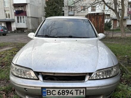 Серый Опель Вектра, объемом двигателя 1.6 л и пробегом 300 тыс. км за 1400 $, фото 1 на Automoto.ua