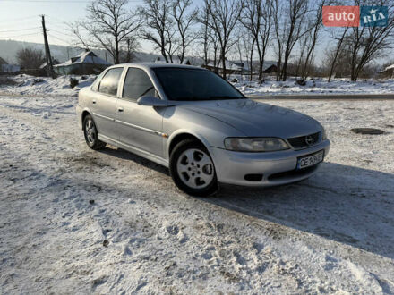 Сірий Опель Вектра, об'ємом двигуна 2 л та пробігом 412 тис. км за 2800 $, фото 1 на Automoto.ua