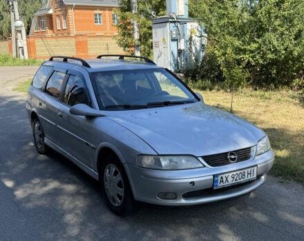 Сірий Опель Вектра, об'ємом двигуна 2 л та пробігом 245 тис. км за 1446 $, фото 1 на Automoto.ua