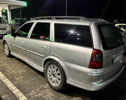 Серый Опель Вектра, объемом двигателя 2 л и пробегом 250 тыс. км за 1200 $, фото 1 на Automoto.ua