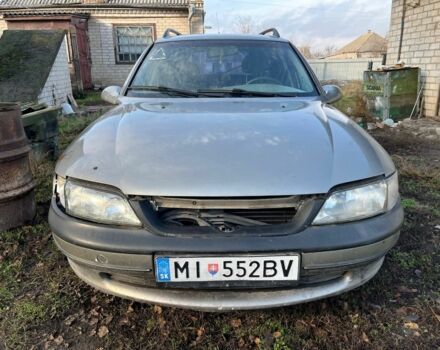 Серый Опель Вектра, объемом двигателя 2 л и пробегом 290 тыс. км за 500 $, фото 1 на Automoto.ua