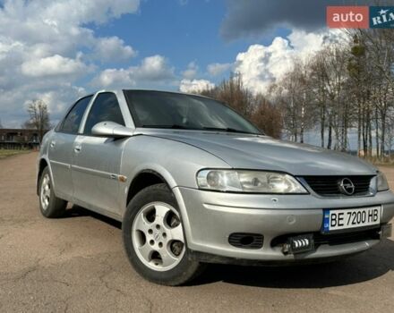 Сірий Опель Вектра, об'ємом двигуна 1.8 л та пробігом 340 тис. км за 2800 $, фото 1 на Automoto.ua